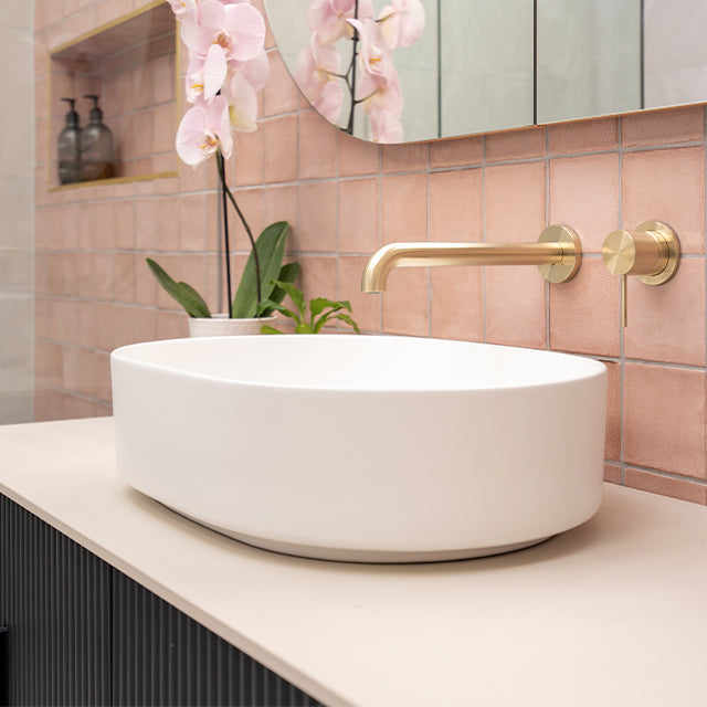 Nero Mecca Basin/Bath Spout Only 260mm Brushed Gold