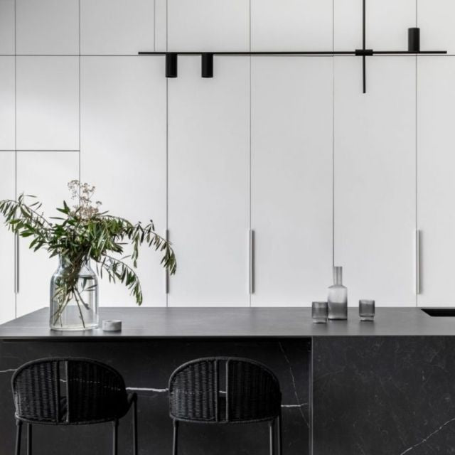 Castella Ledge Pull Matte White
