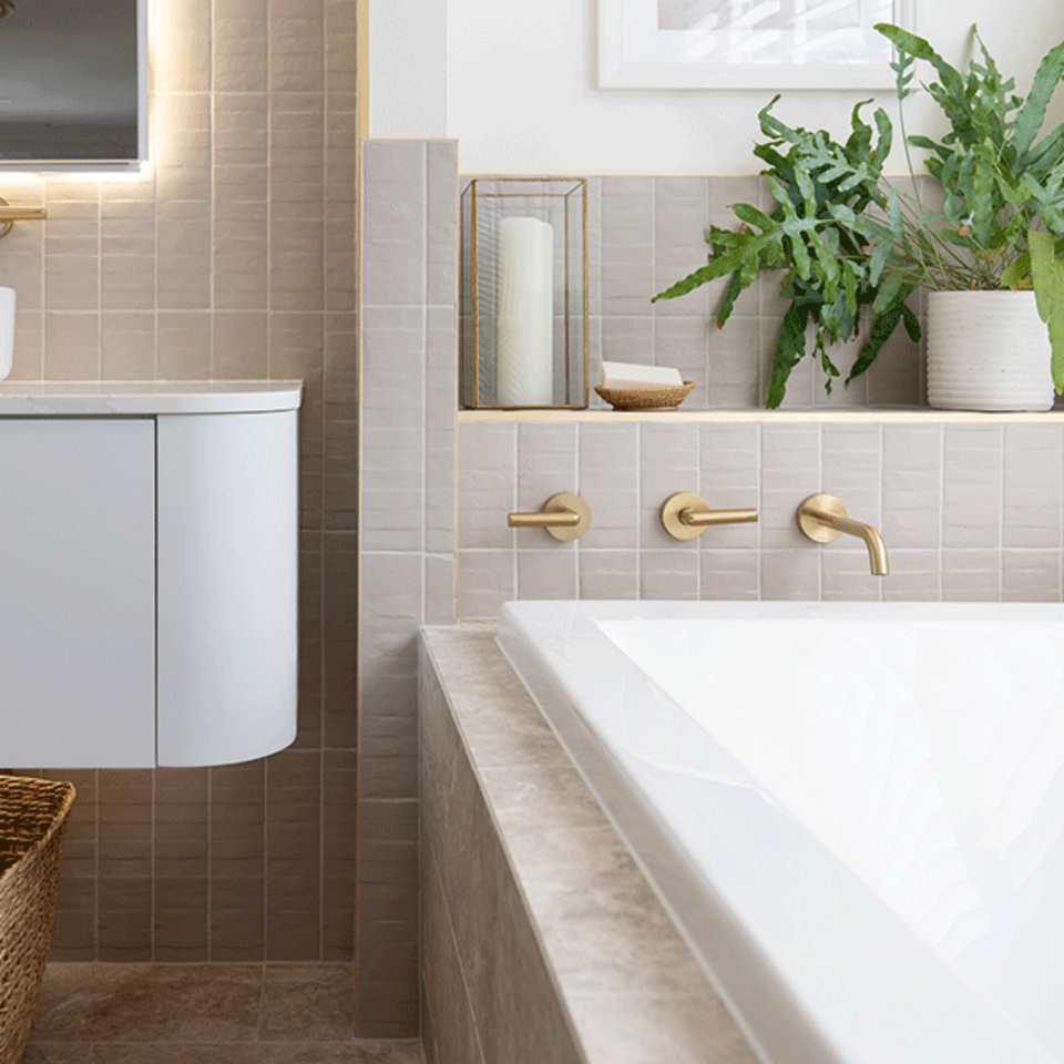 Caroma Newbury Island Bath 1525mm and 1675mm