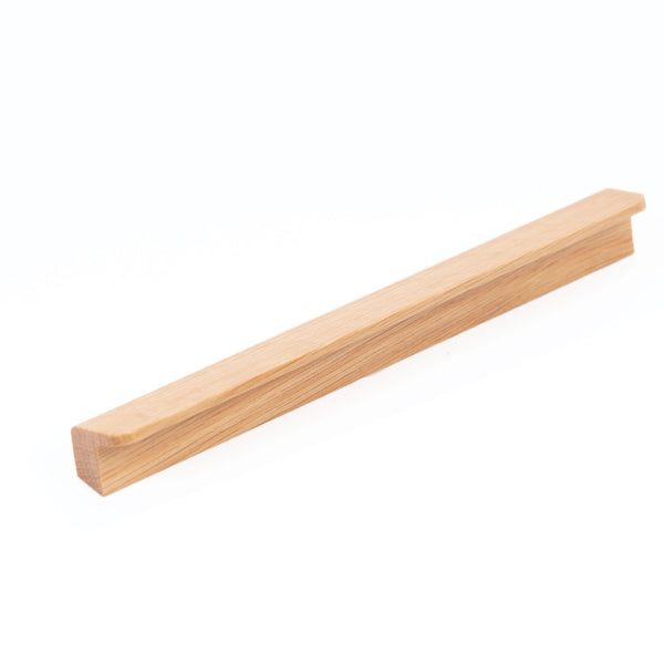 Momo Handles Flapp Timber Pull Handle Oak