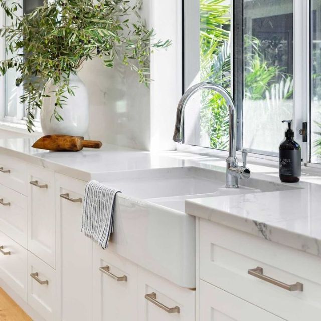 Turner Hastings Chester Double Flat Front Fine Fireclay Butler Sink