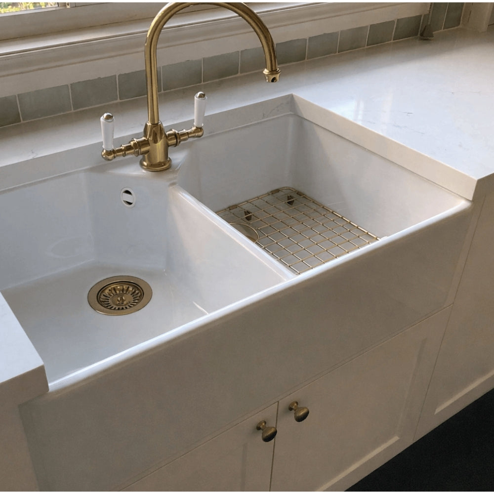 Lifestyle 1 Turner Hastings Chester Stainless Steel Grid 80x50 - RHB - Brushed Brass 4A40312-BB - The Blue Space