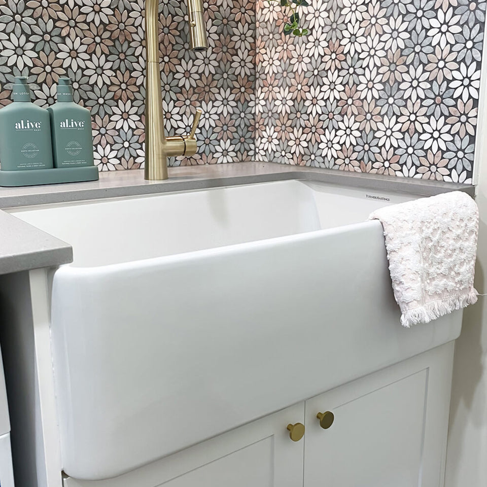 Turner Hastings Novi 75 x 46 Fireclay Single Butler Sink, Universal Flat or Ribbed