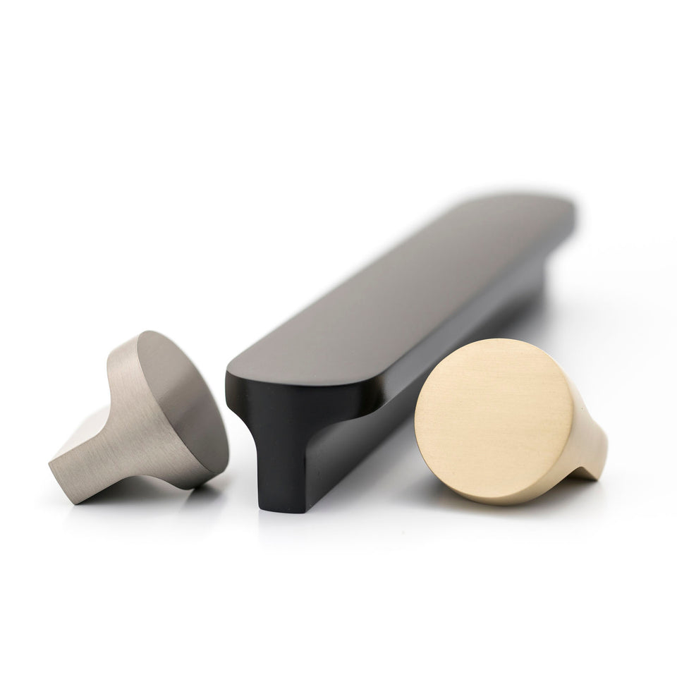 Castella Cove Knob 32mm Brushed Nickel