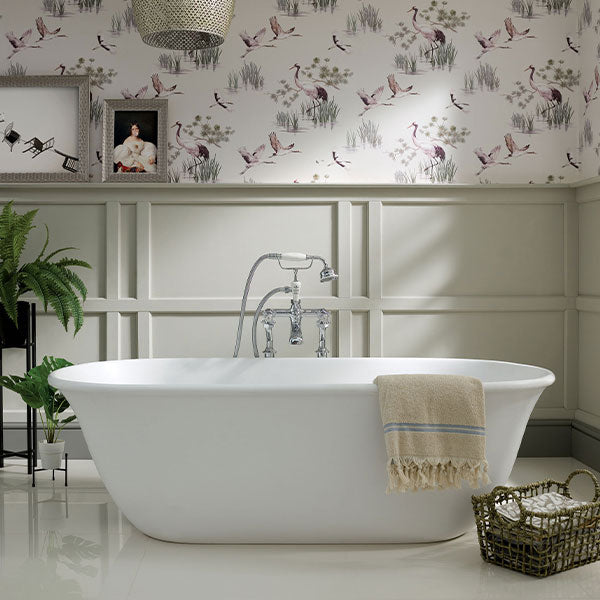 Turner Hastings Blanche 162 TitanCast Bath - Satin Silk