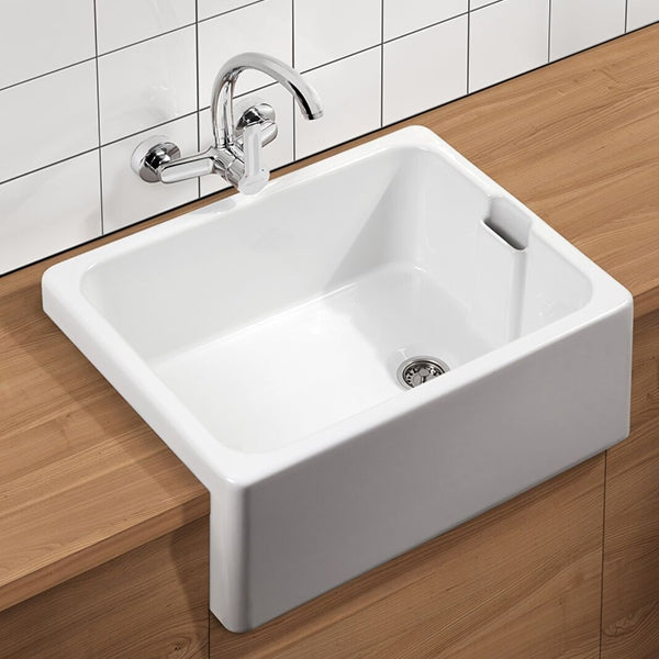 Turner Hastings Belfast Flat Front Fine Fireclay Butler Sink