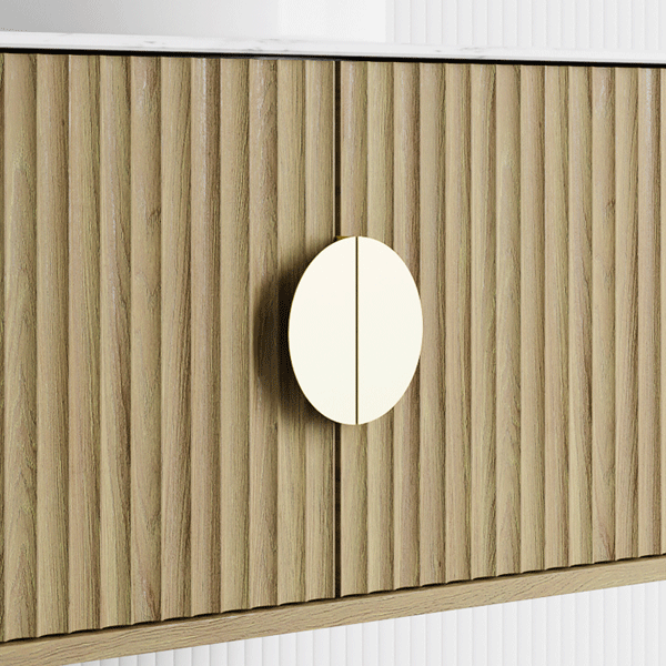 Momo Handles Sola Half Round Lip Pull Brushed Brass