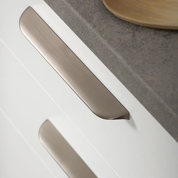 Momo Handles Nick Pull Handle Brushed Nickel