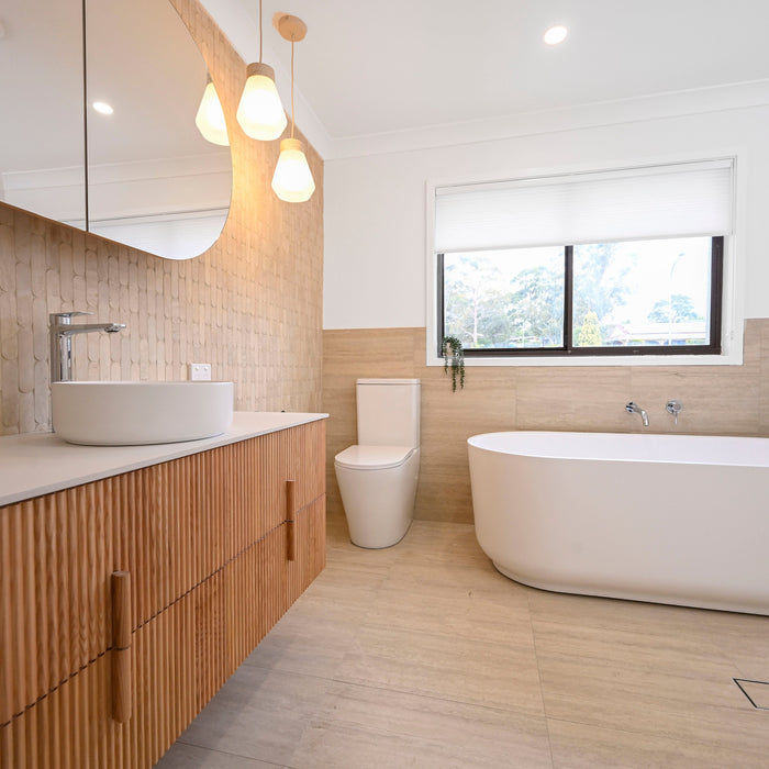Selling Houses Australia: Yarrawarrah Bathroom Reveal