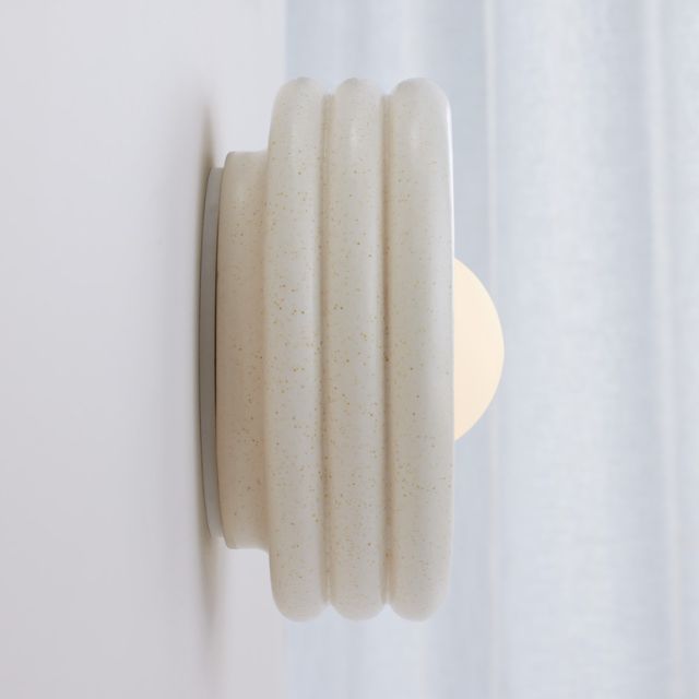{"type":"root","children":[{"type":"paragraph","children":[{"type":"text","value":"Wall sconce lighting"}]}]}