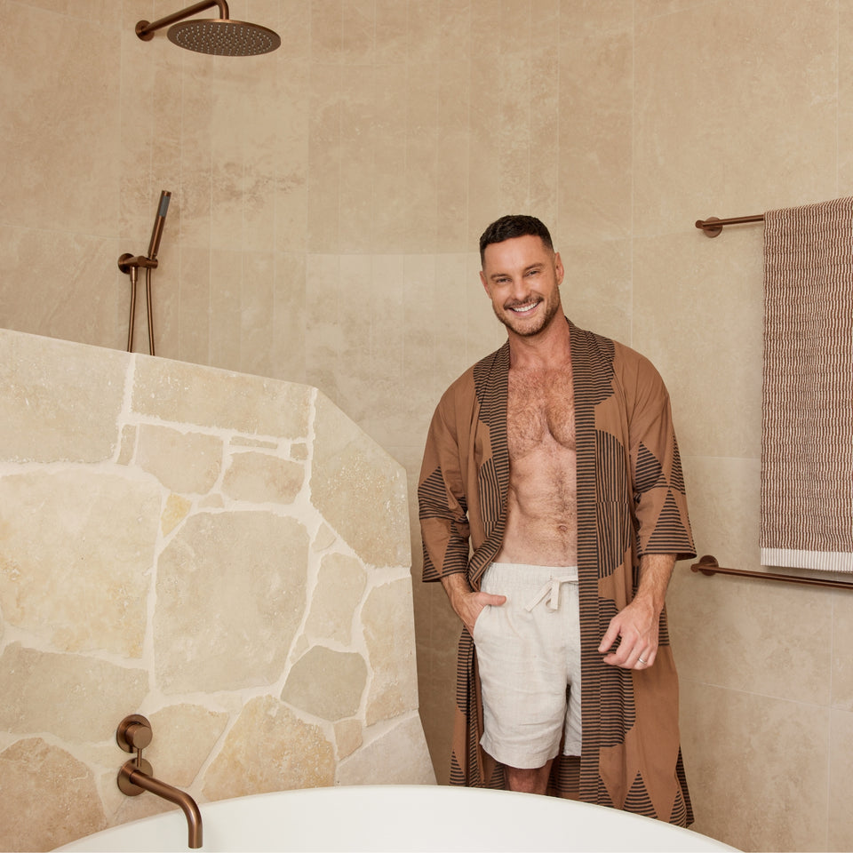 Meir Round Shower Rose 300mm Lustre Bronze