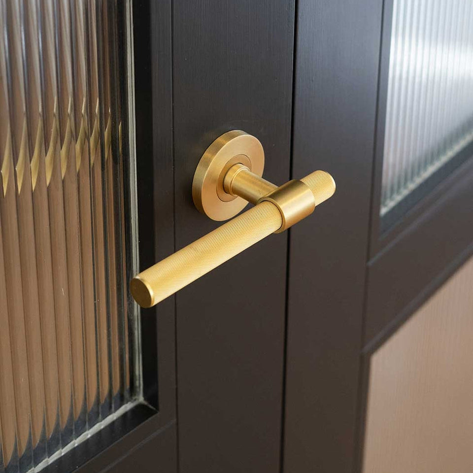 Momo Belgravia Knurled Dummy Lever Door Handle Set Brushed Satin Brass
