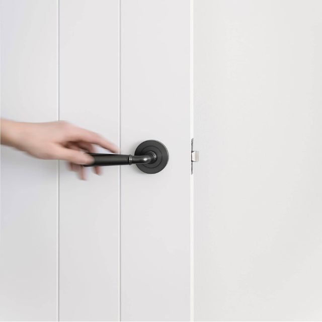 Zanda Oxford Entrance Set 70mm Key/Turn Graphite Nickel