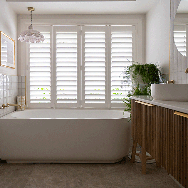 Bao Elegant 1700mm Back to Corner Bath