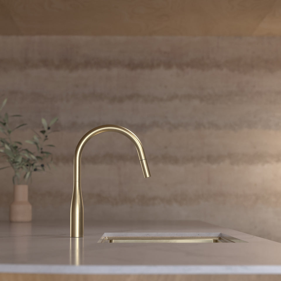 Caroma Contura II Pull Out Sink Mixer - Brushed Brass