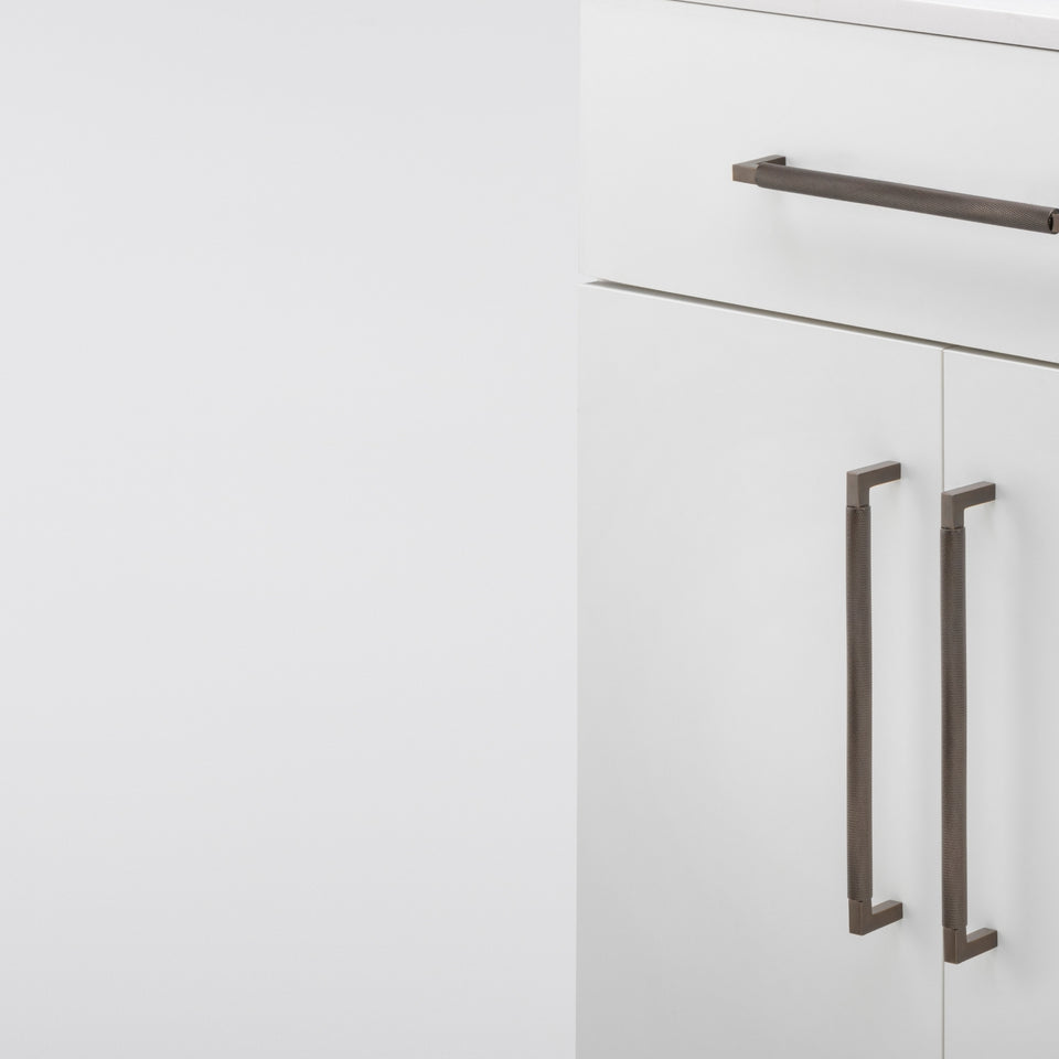 Iver Brunswick 256mm Cabinet Pull Handle Signature Brass