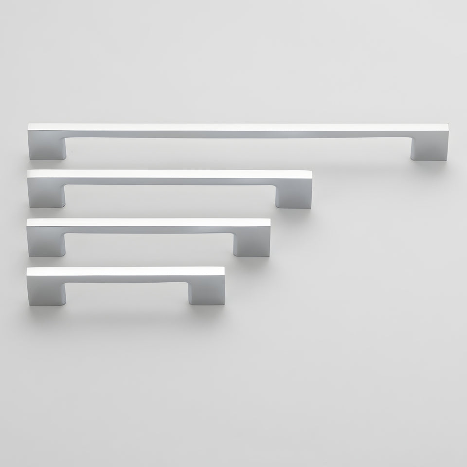 Iver Cali 128mm Cabinet Pull Handle Polished Chrome