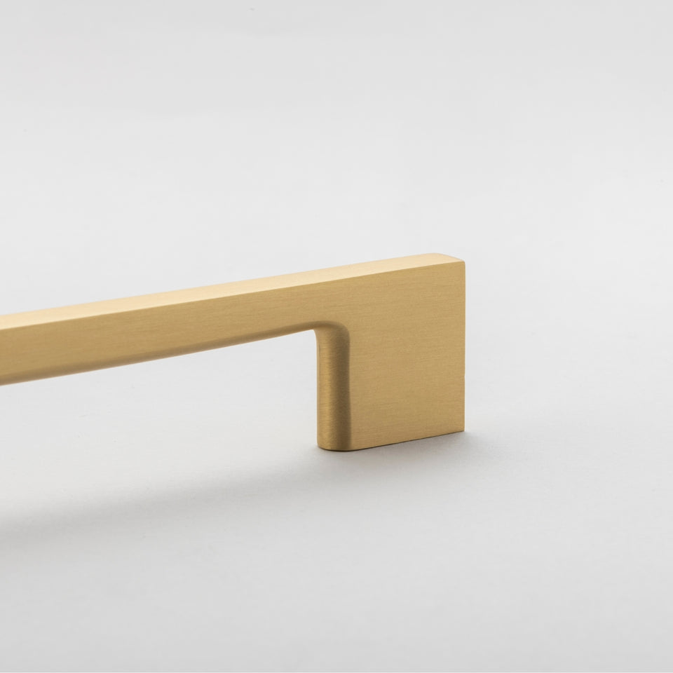 Iver Cali 160mm Cabinet Pull Handle Brushed Brass