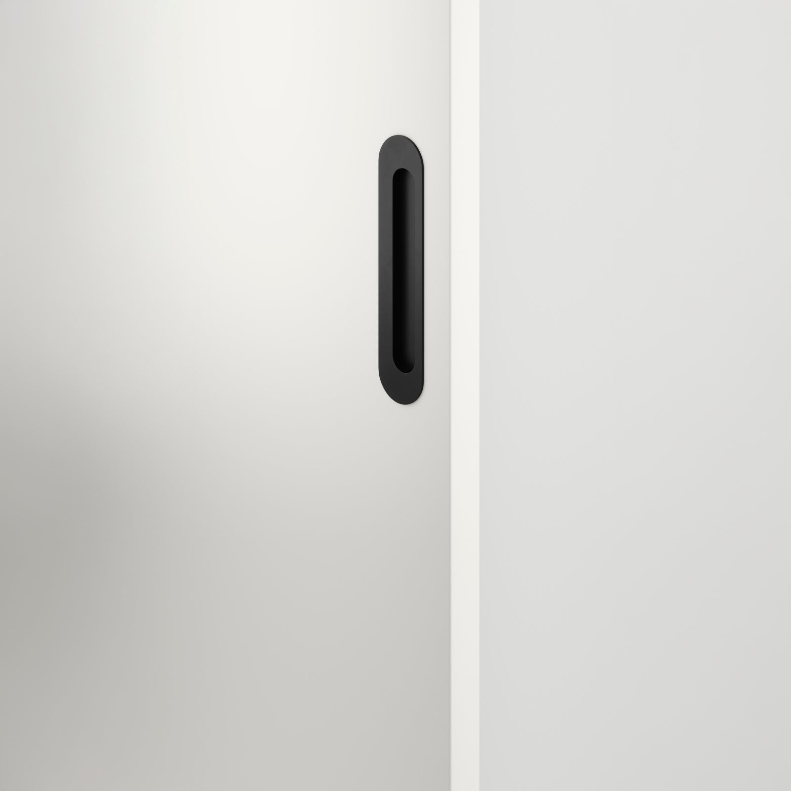 Lifestyle Iver Puerto Flush Pull Matte Black 24163 - The Blue Space