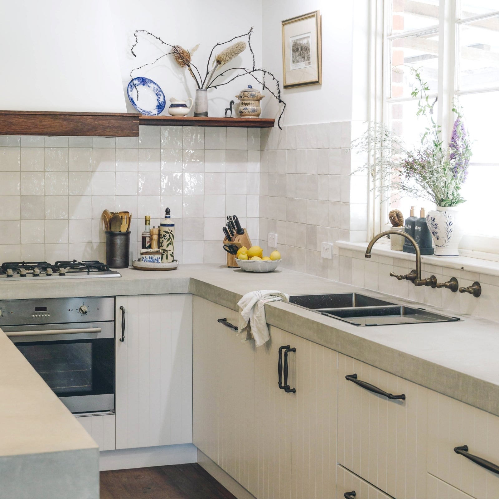 Lifestyle2 Iver Sarlat 160mm Cabinet Pull Handle Matte Black 21073 - The Blue Space