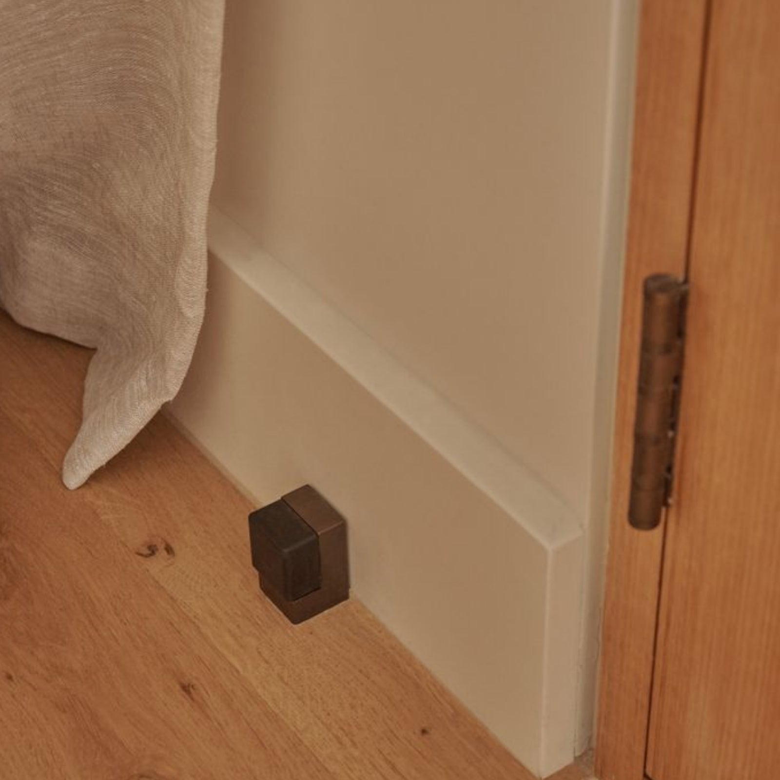 Lifestyle Iver Square Door Stop Signature Brass 20821 - The Blue Space