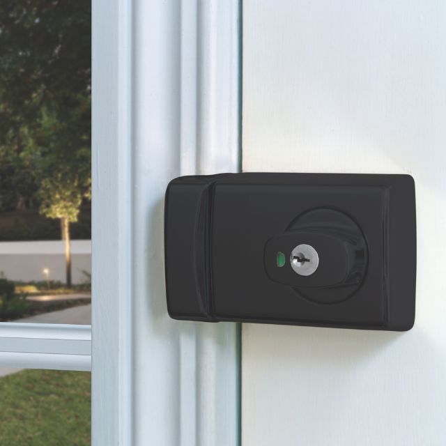 Lifestyle Lockwood 001 Double Cylinder Deadlatch Knob with Open In Strike Matte Black 001-1K1MBKDP - The Blue Space