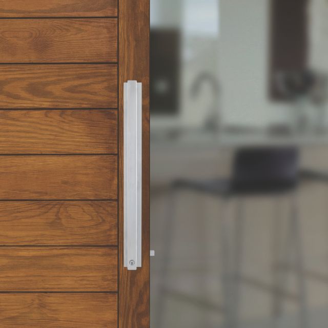 Exterior Lockwood Paradigm Pull Handle Lockset - Double Cylinder Deadbolt Stainless Steel 005/DPHBSSS- The Blue Space