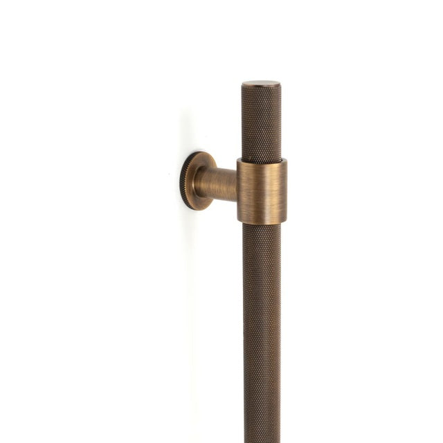 Momo Belgravia Knurled Door Pull Handle 496mm Bronze