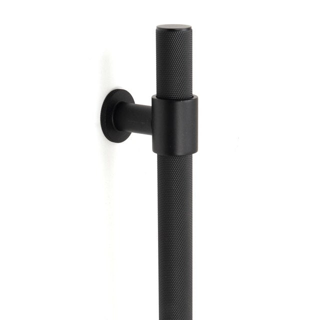 Momo Belgravia Knurled Door Pull Handle 600mm Matte Black
