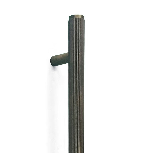Momo Bellevue Lined Door Pull Handle 600mm Bronze