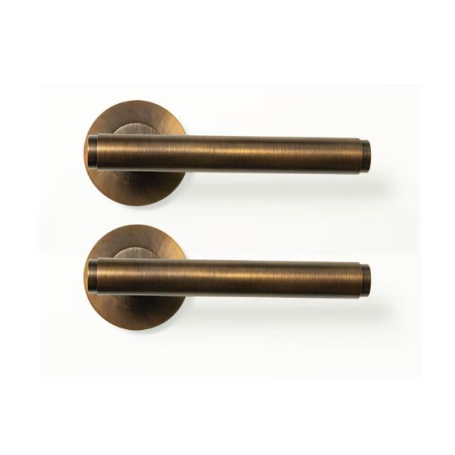 Momo Bellevue Plain Dummy Lever Door Handle Set Bronze