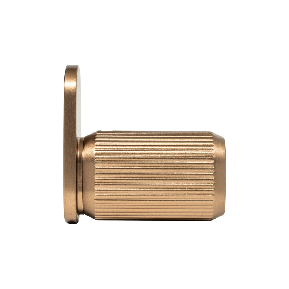 Momo Handles Brooklyn 40mm Wall Hook Brushed Dark Brass