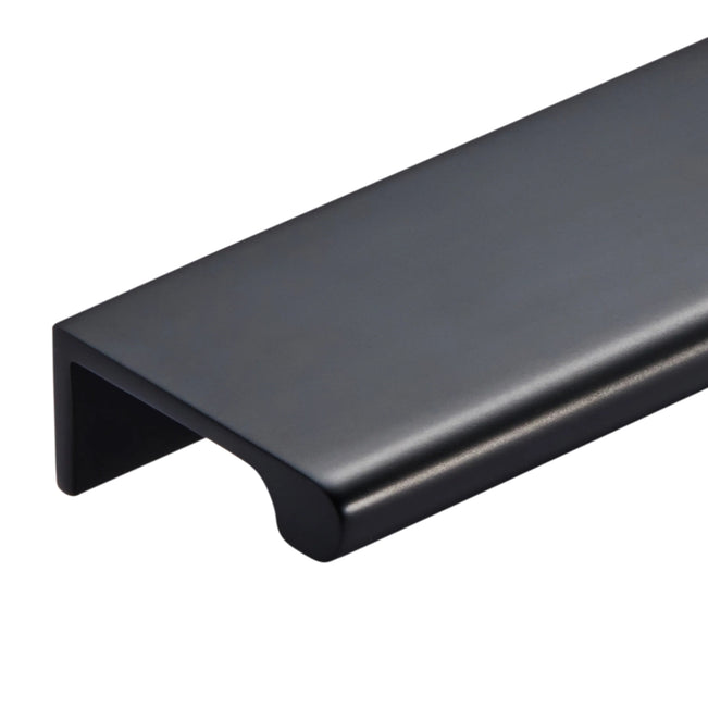 Detail Momo Chelsea Lip Pull Handle Matte Black
 P-CHLP.096.MBL - The Blue Space