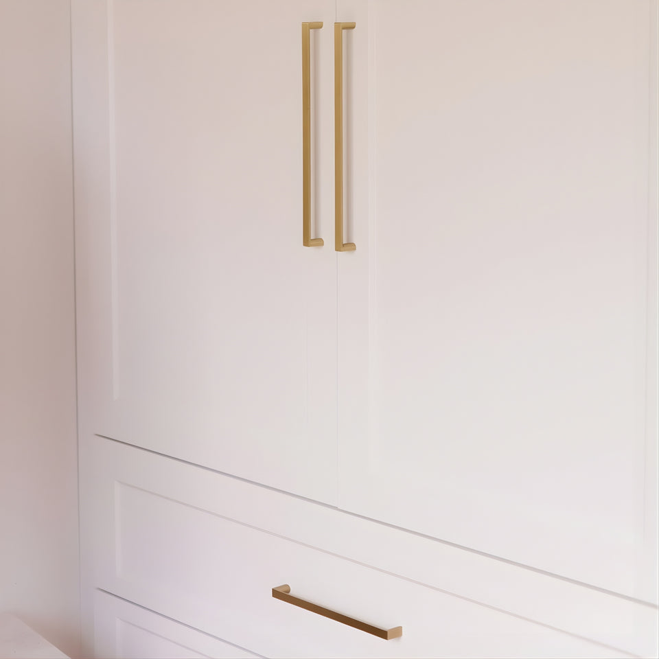 Momo Handles Dallas D Handle Brushed Matt Brass