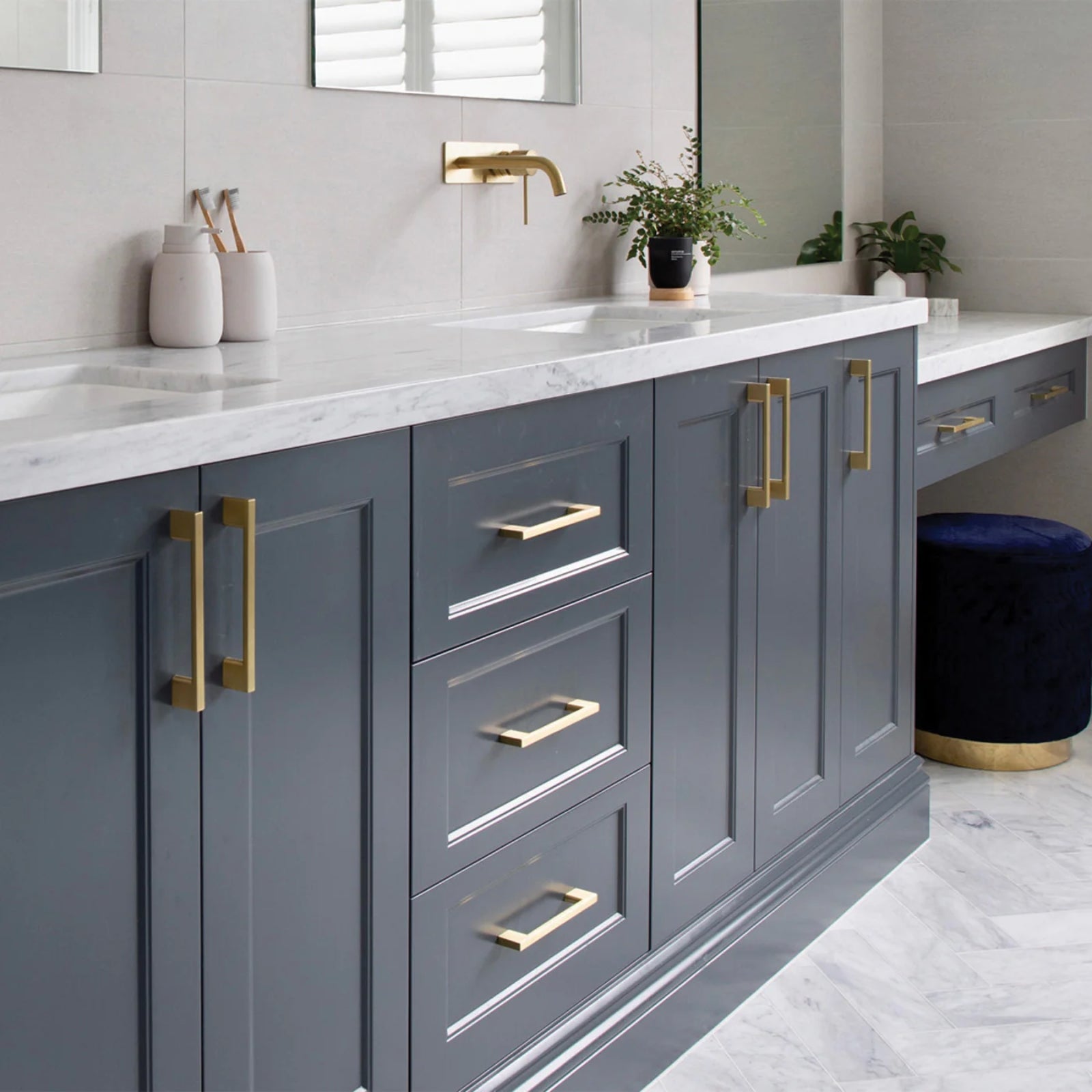 Lifestyle Momo Handles Livorno D Handle Brushed Matt Brass M3163.128.BMB - The Blue Space