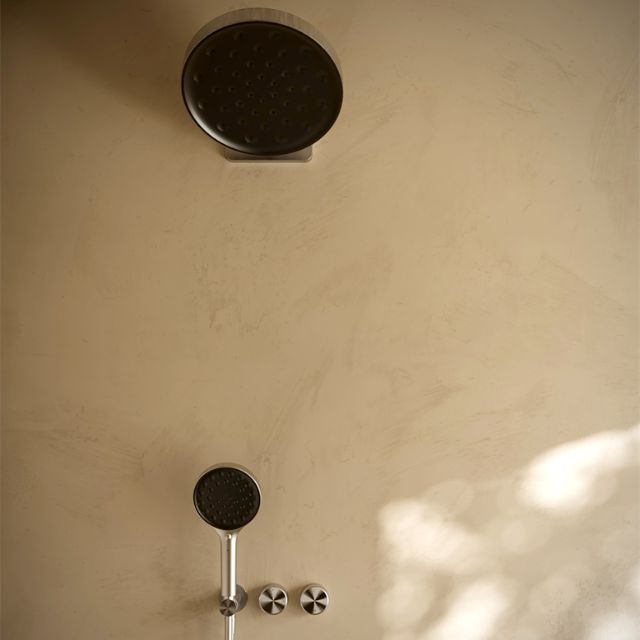 Nero Serenity Wall Shower Head Brushed Nickel