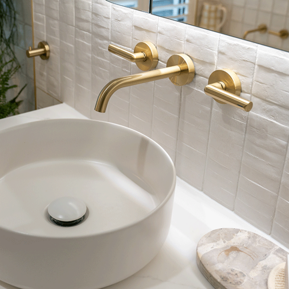 Off White Olivia Feature Subway Matte  75 x 300mm Porcelain