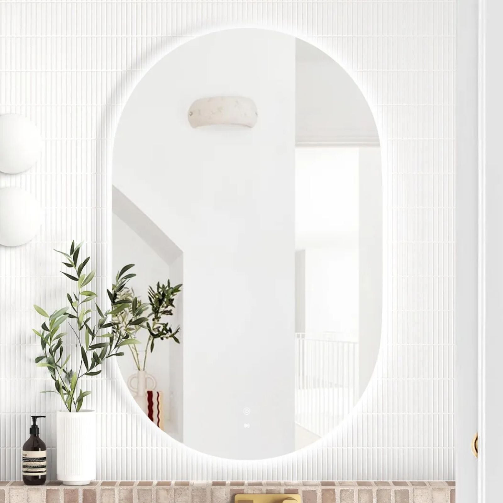 {"type":"root","children":[{"type":"paragraph","children":[{"type":"text","value":"Bathroom mirror shapes"}]}]}