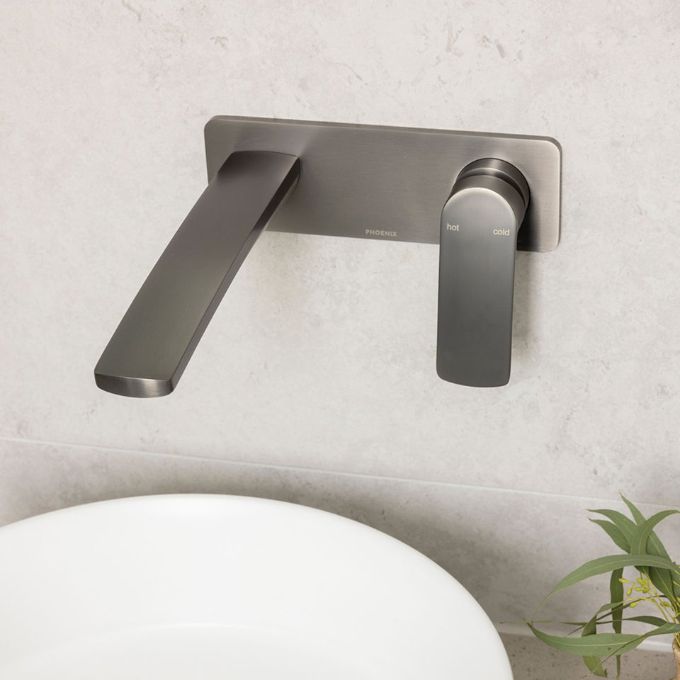 Phoenix Mekko SwitchMix Wall Basin / Bath Mixer Set 200mm (Complete Kit) - brushed carbon (Copy)
