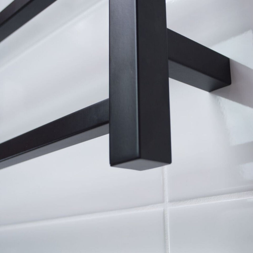 Radiant Square 7 Bar Heated Rail 600 x 800 Matte Black