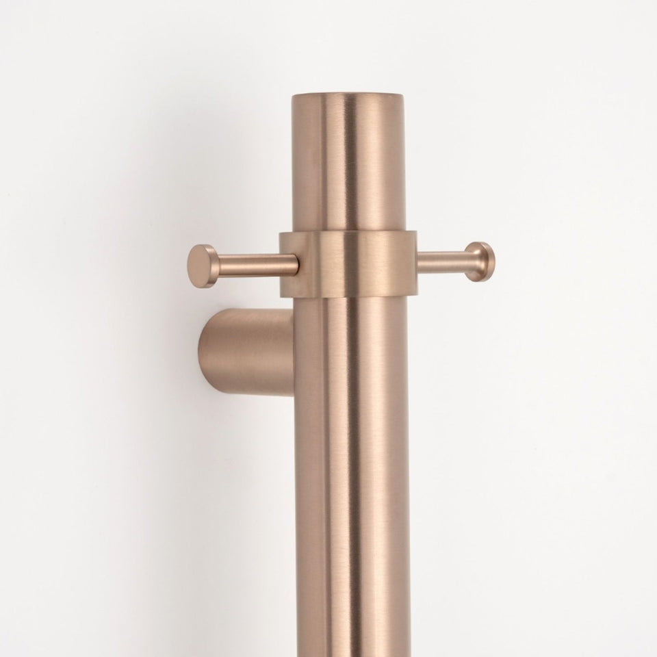 Radiant Vertical Round Single Bar Heated Champagne