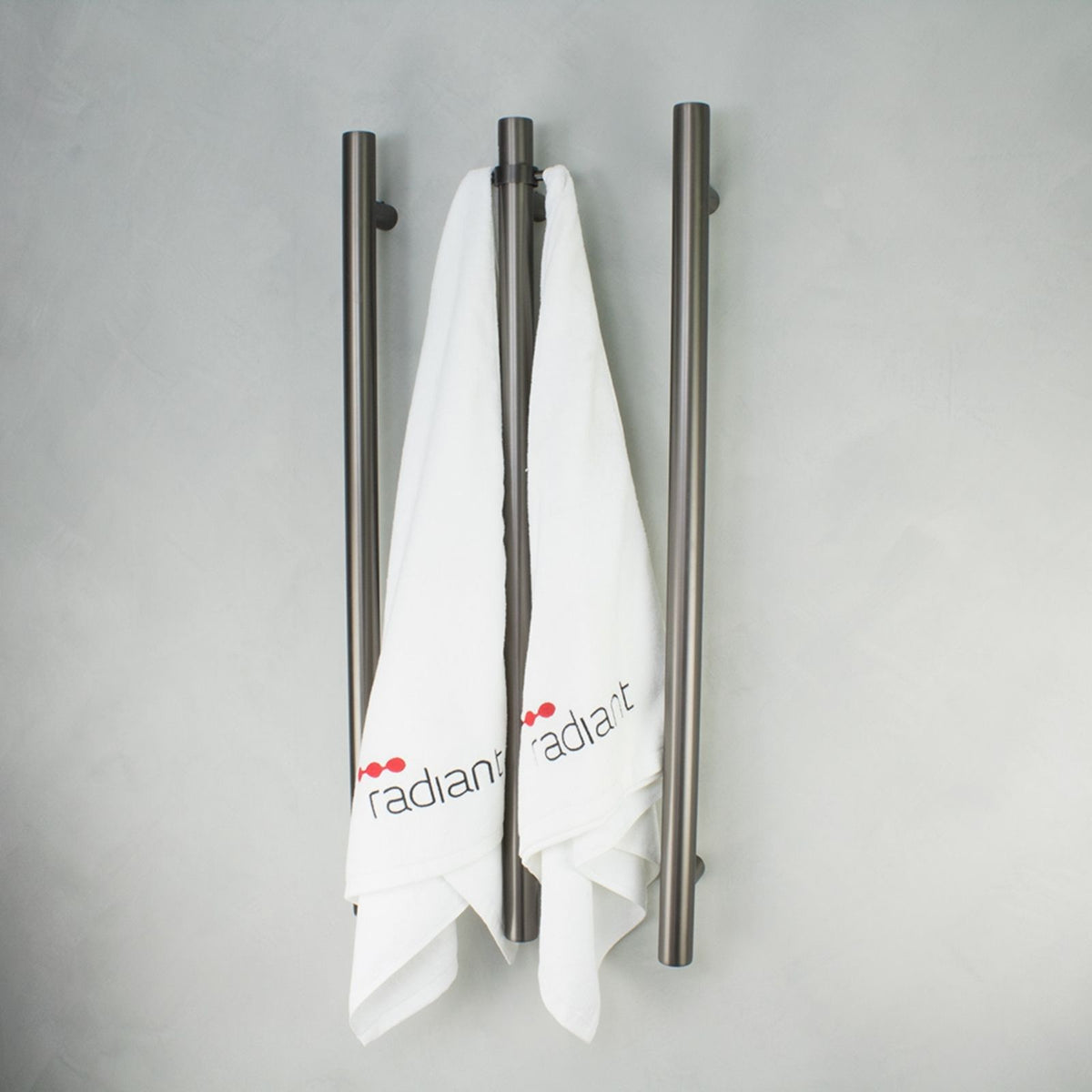Lifestyle Radiant Heated Vertical towel rail 40 x 950mm Gun Metal grey GMG-VTR-950 - The Blue Space