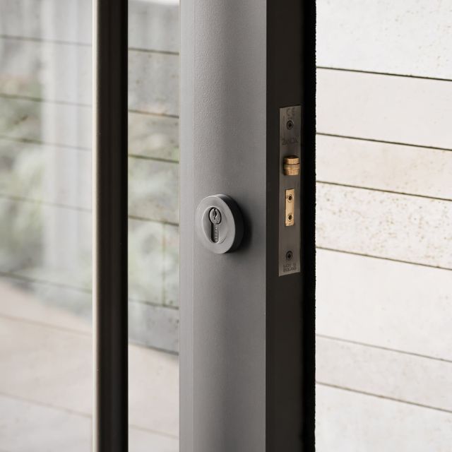 Zanda Round Pull Handle Lock Kit Double Cylinder Graphite Nickel