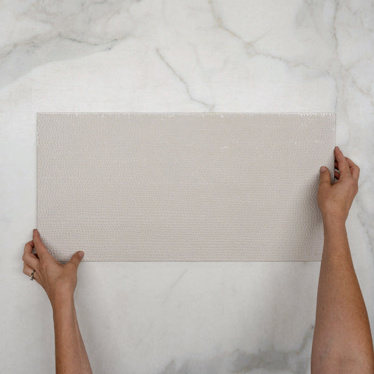 Single With Hand Taupe Olivia Decor Tile 300 x 600 x 10mm Italian Porcelain 36MATDERO - The Blue Space