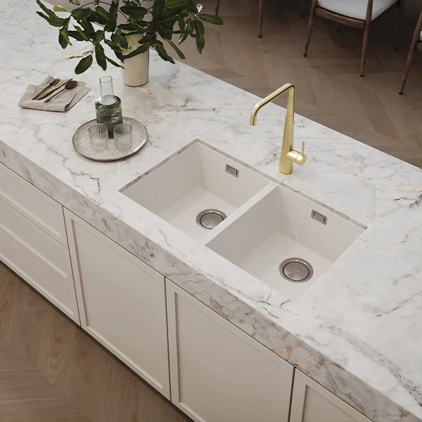{"type":"root","children":[{"type":"paragraph","children":[{"type":"text","value":"Durable kitchen sinks"}]}]}