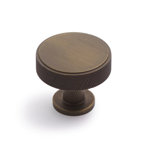 Castella Grove Knob Bronze 35mm