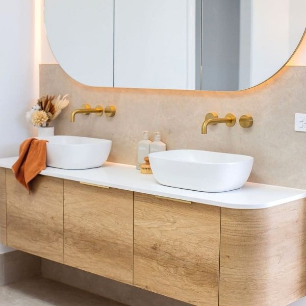 Otti Bondi Wall Hung Curve Vanity - Natural Oak