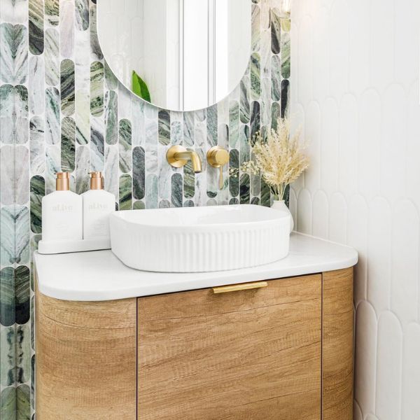 Otti Bondi Wall Hung Curve Vanity - Natural Oak