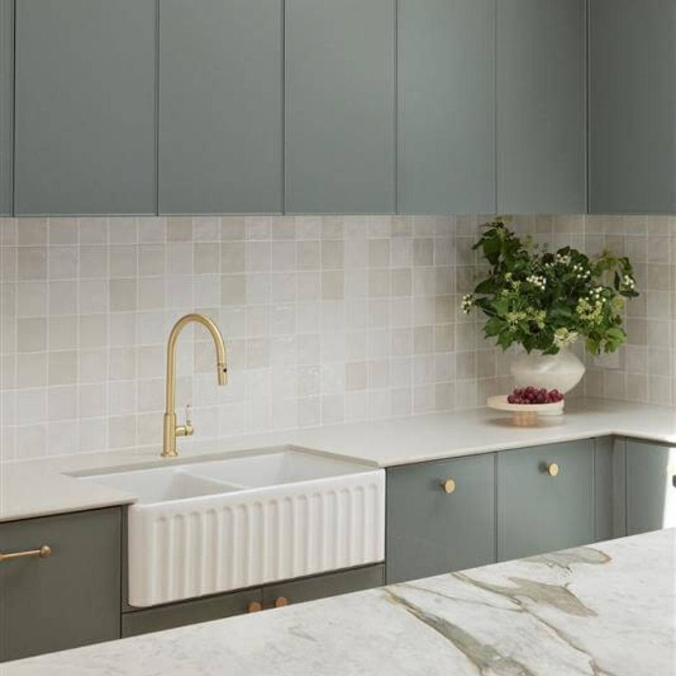 Turner Hastings Ludlow Pull Out Sink Mixer with Metal Lever Handle - Brushed Brass