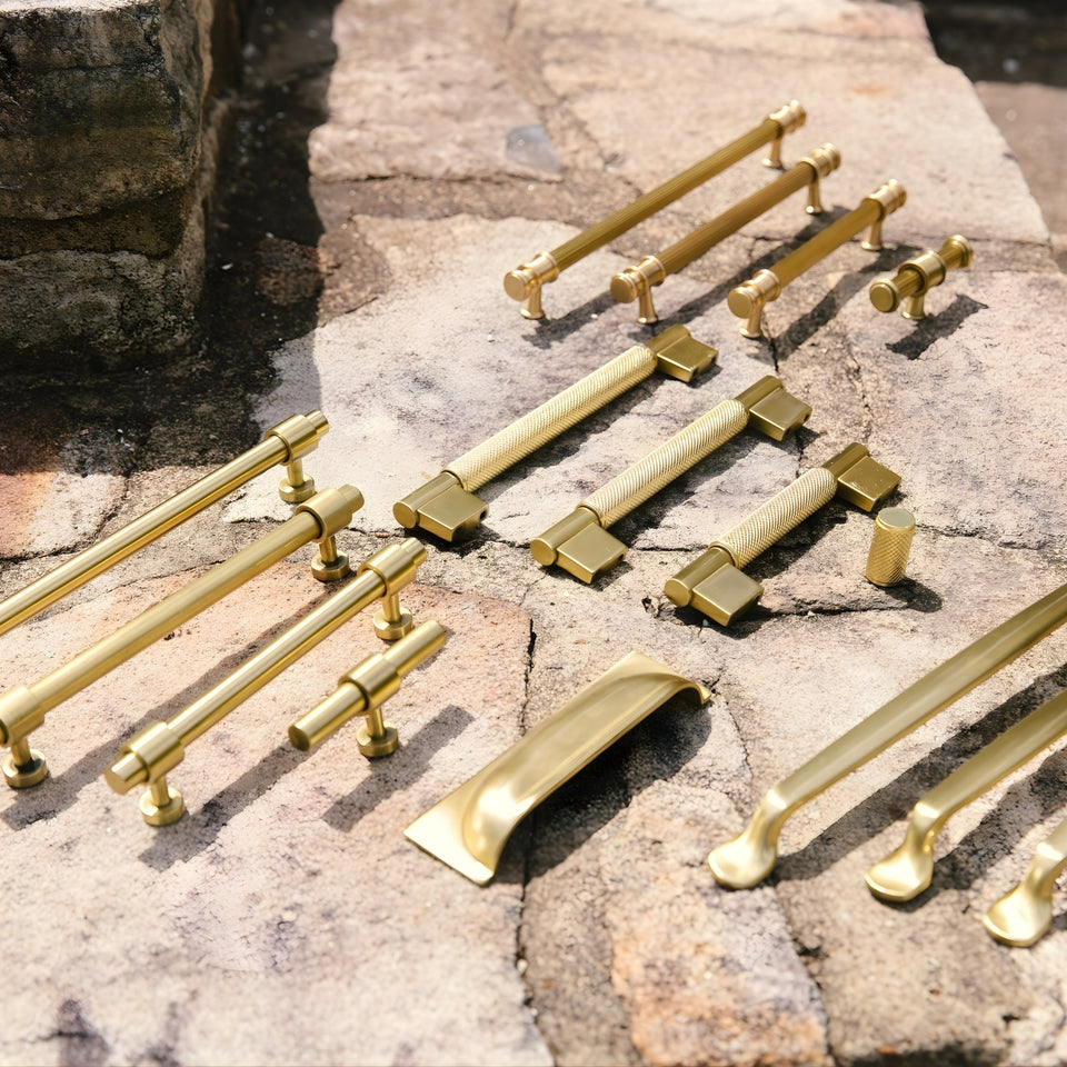 Turner Hastings Sassari 128mm Pull Handle Brushed Brass